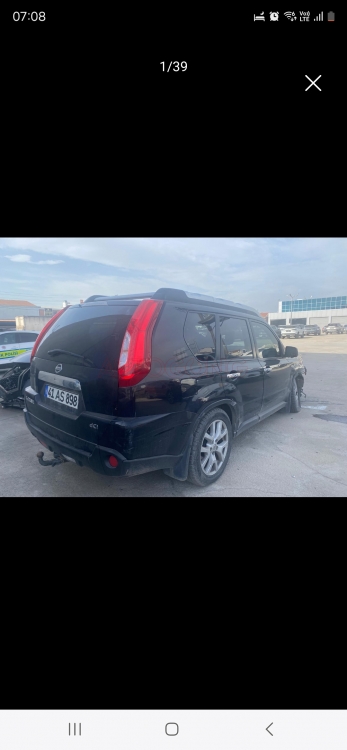2011 MODEL 175000 KM FULL 4×4 X-TRAİL
