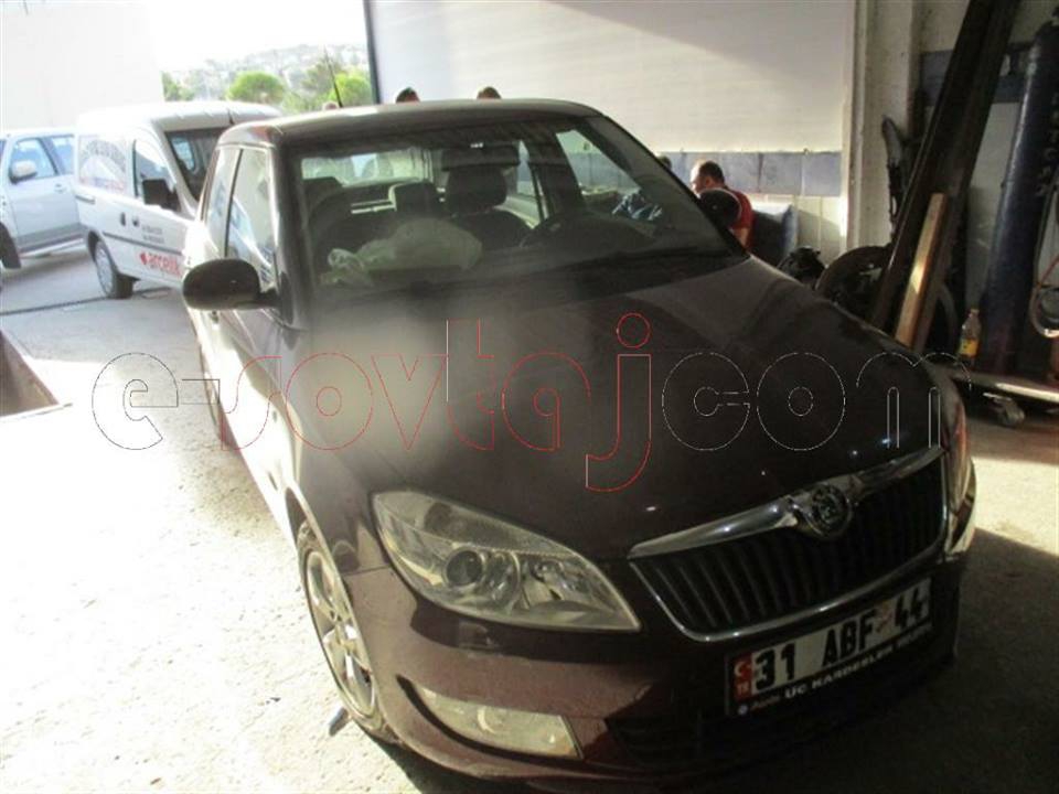 2011 MODEL SKODA FABIA 1.2 