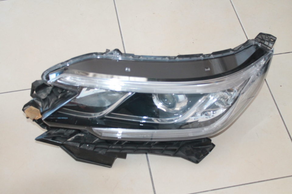 HONDA CR-V SOL FAR 2015 SONRASI